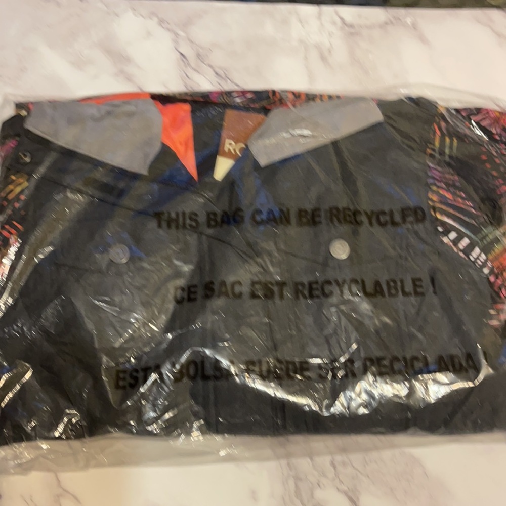🔥 Roxy Cedar Insulated Snowboard NWT - Picture 12 of 13